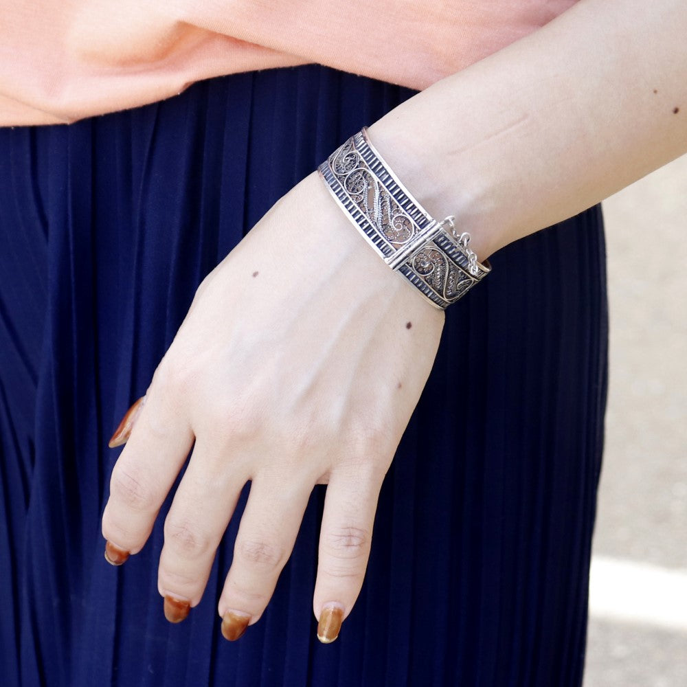 透かし模様シルバーバングル（古）【実店舗在庫品】 | マンゴロベ