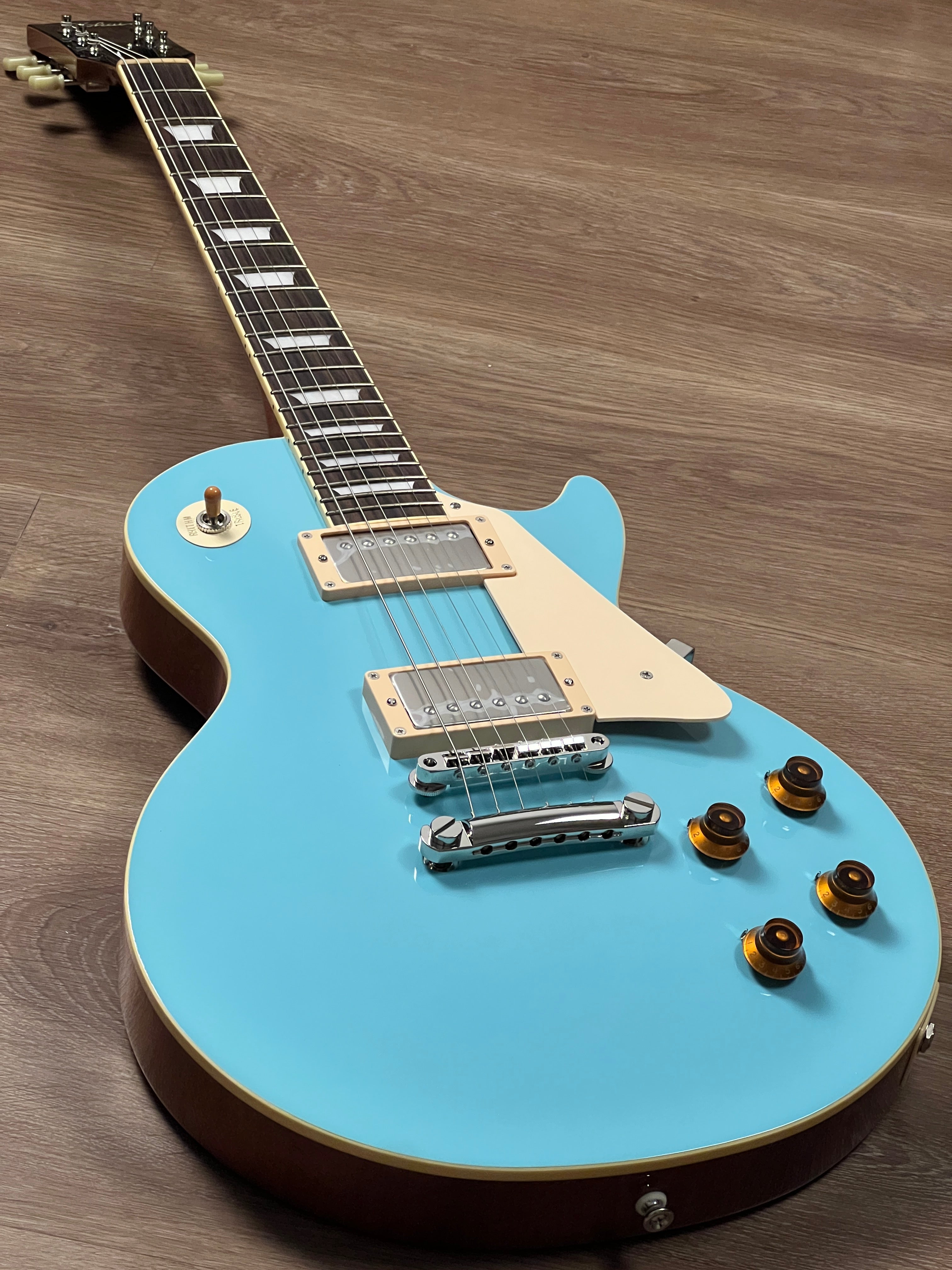 Tokai Love Rock Japan LS-101 in Sonic Blue 2348227 – nafiriguitar.com