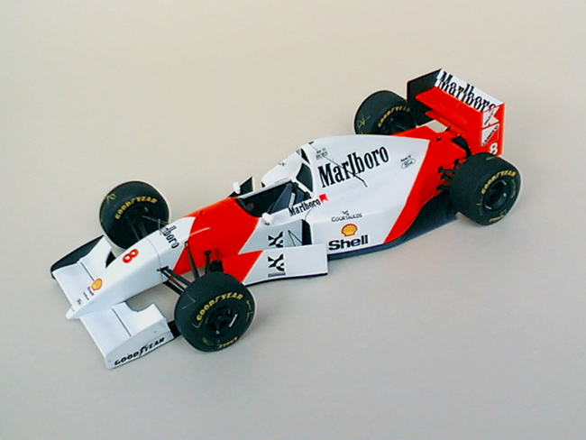 MP4/タミヤ 1/20 マクラーレンMP4/8 完成