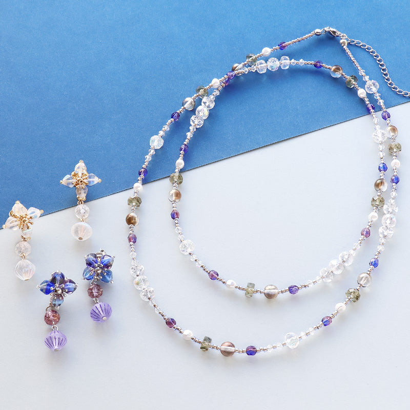 レシピNo.KR1071 チェコビーズのクラシカルアクセサリー2種 – 貴和