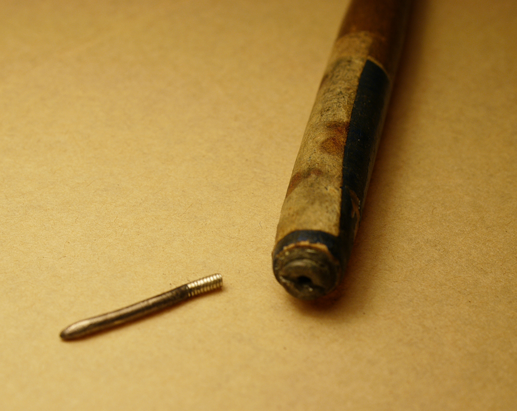 シルバーポイントや金属の粉による彩色 | アーティスト小林健二の道具