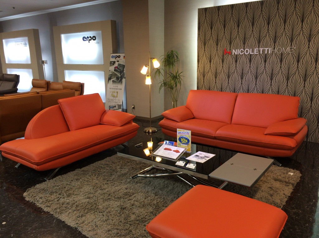ニコレッティ NICOLETTI のソファをお買い求めは是非当店で | 家具