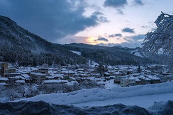 白石隆一 須川岳
