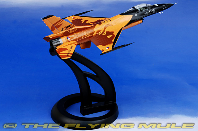 GeminiJets GANAF5002 - F-16 Fighting Falcon Diecast Model, 