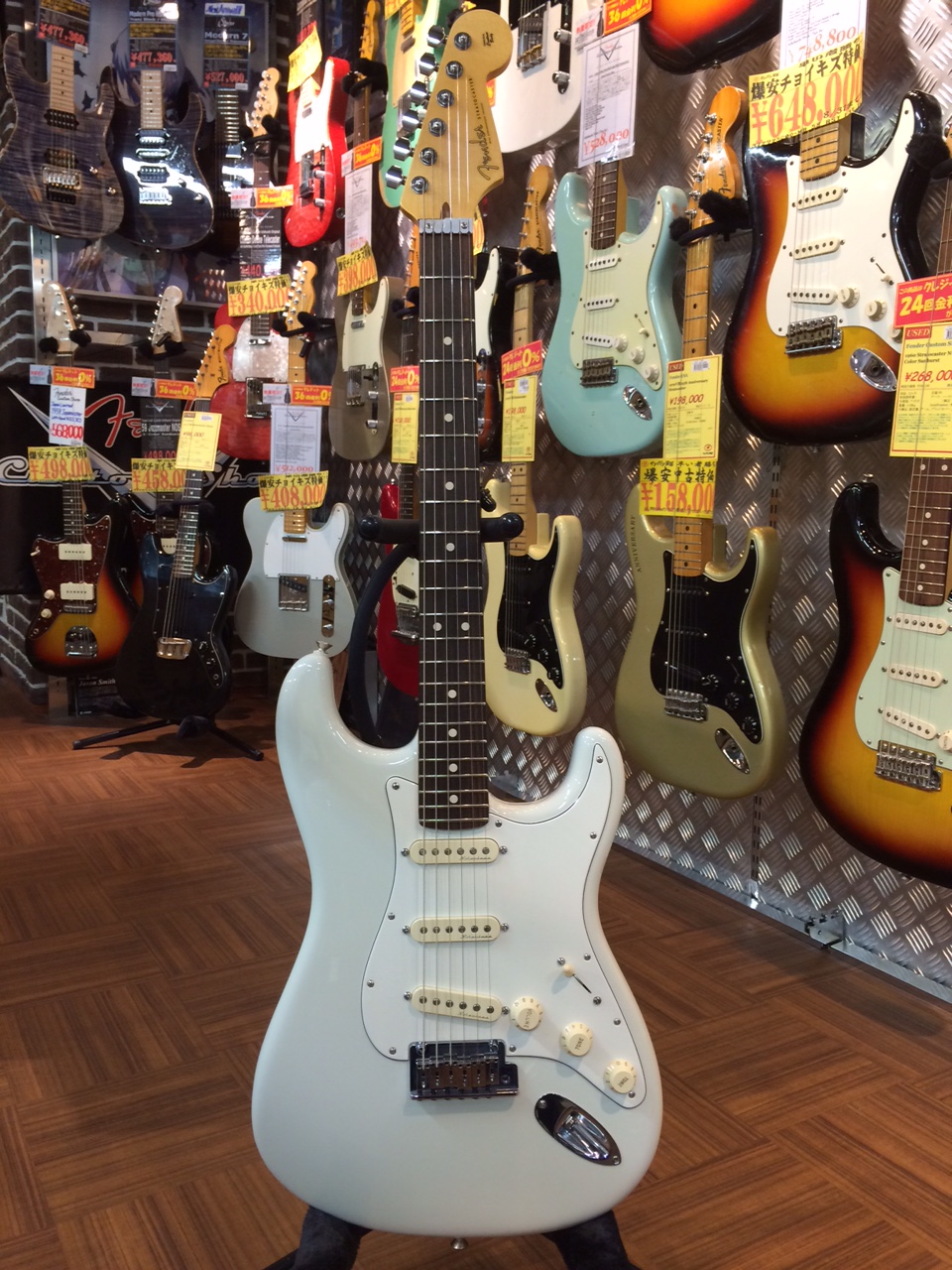 トッド・クラウス製作のベックストラト、8/31までの期間限定大特価