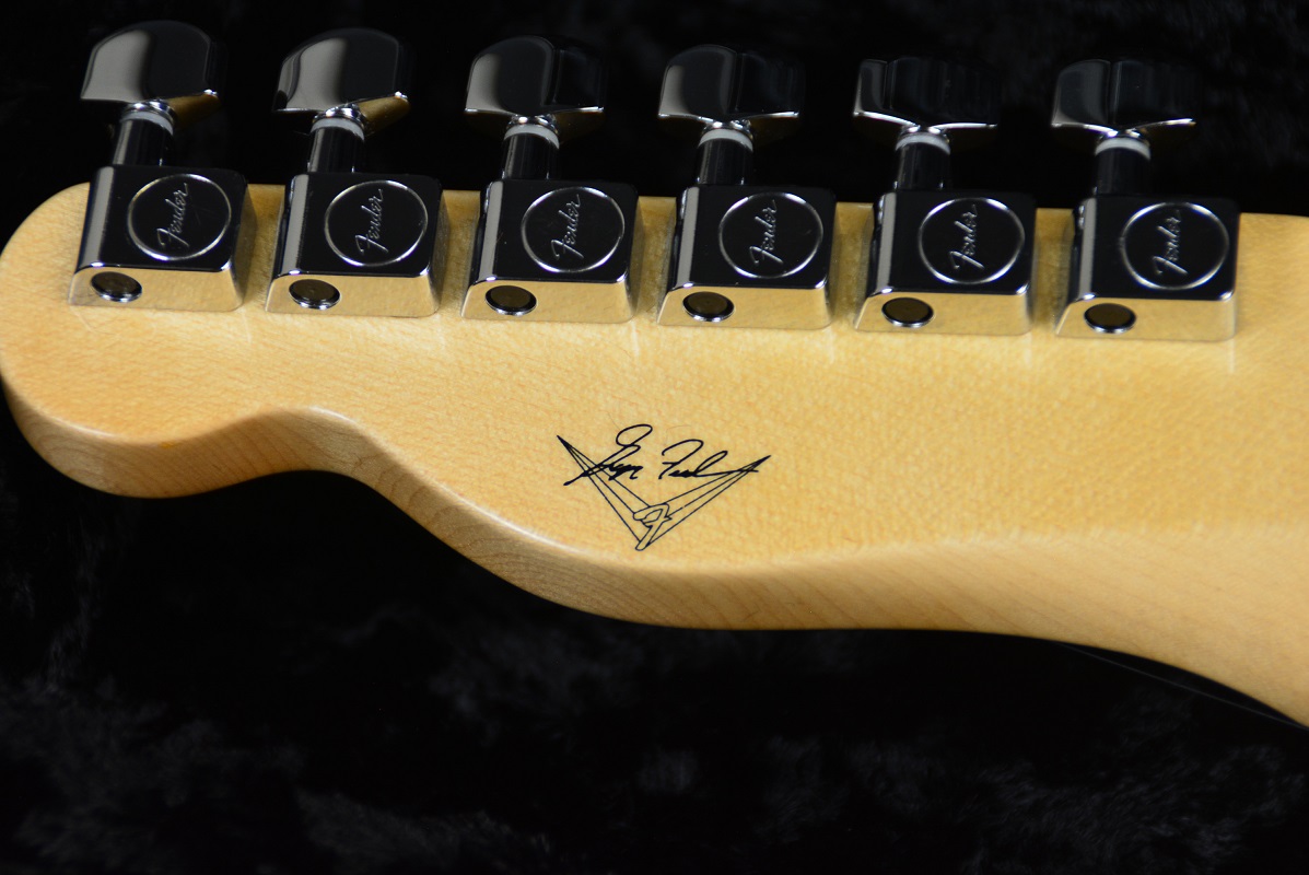 ディーラー限定フェンダーカスタムショップ選定品】強烈なインパクト