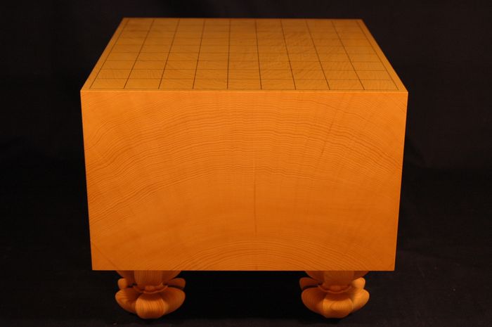 将棋盤 宮崎県産 本榧 板目木表 六寸八分