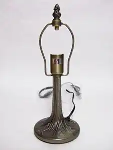 ランプベース | ステンドグラスの材料販売とステンドグラス教室の