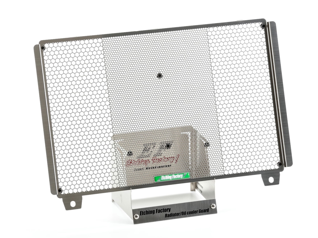 あなたの大切なマシンを守る、魅せる“ラジエターコアガード”に新車種