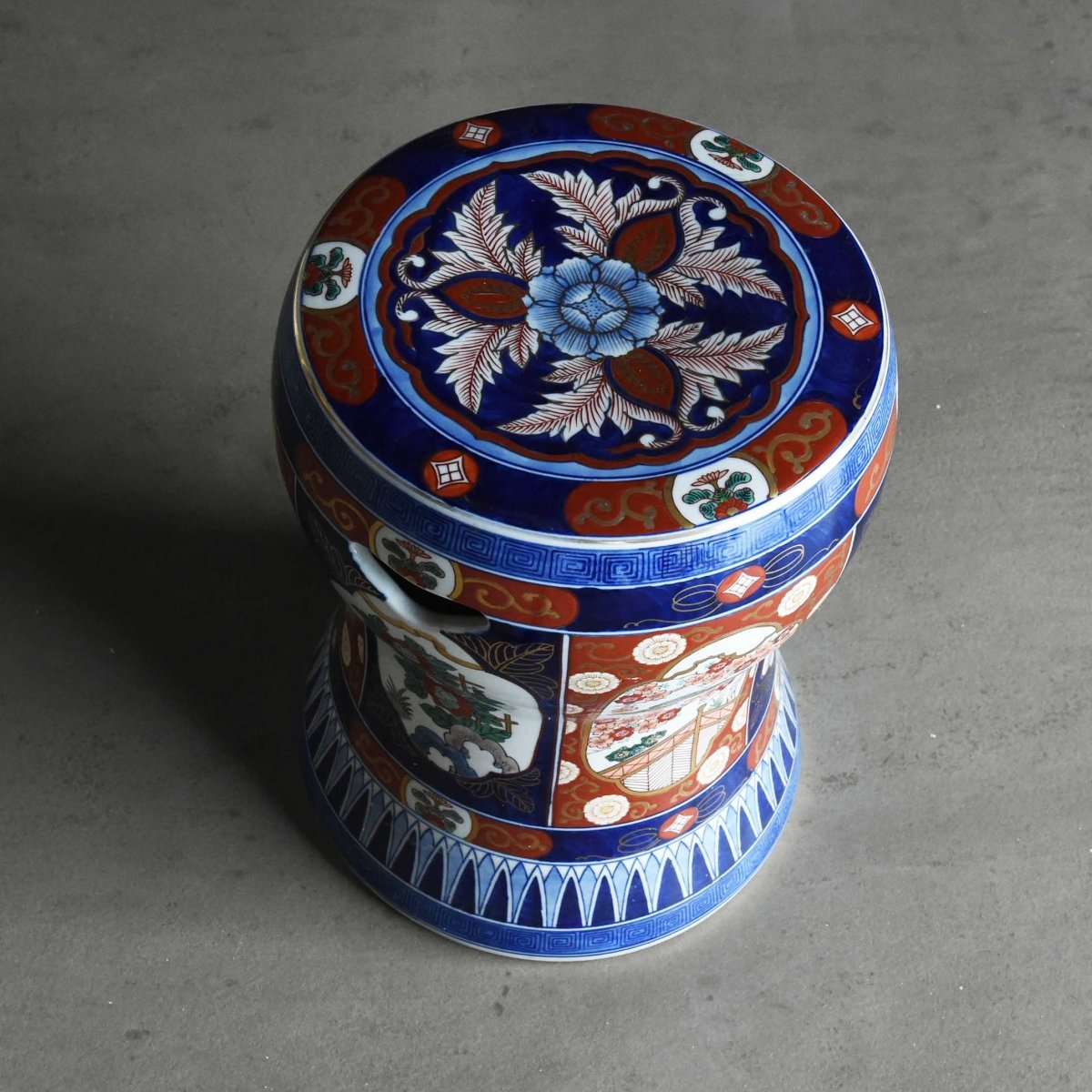 有田焼 - テーブル椅子セット - 古伊万里鳳凰 – Tokyo Apartment Store