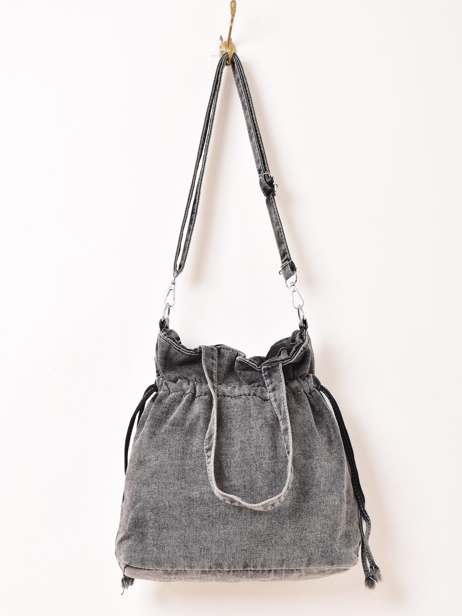 B03_2930_1600x.jpg?v=1718352363