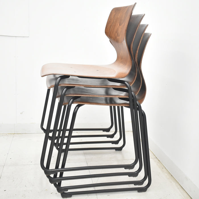 中古】パグホルツ＋アイチ プライウッド スタッキングチェア 幅460