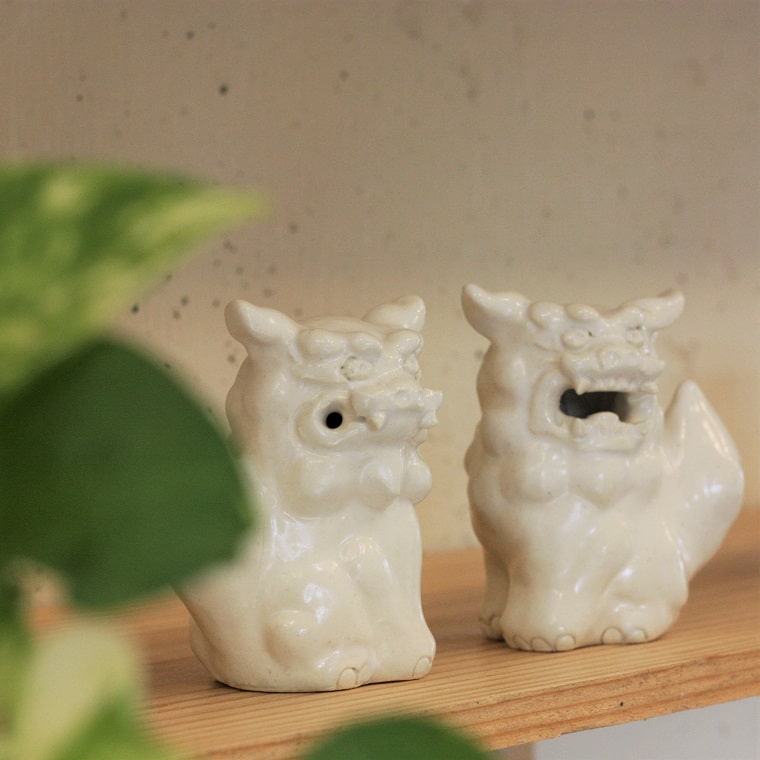 楽天市場】datta.沖縄南の島陶芸工房 海砂の立ちシーサー 新築祝い