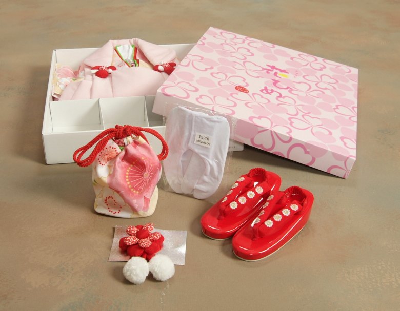 楽天市場】七五三 着物 3歳 女の子 被布セット 京都花ひめ 黄色地着物