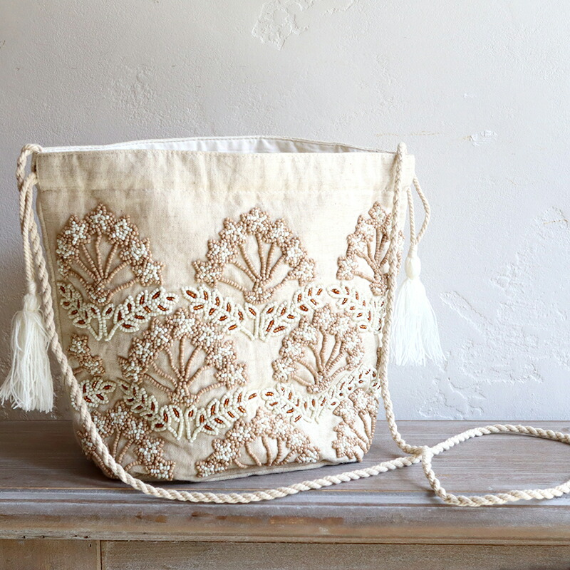 楽天市場】ビーズ刺繍巾着ショルダーバッグ生成りアイボリー 花の刺繍