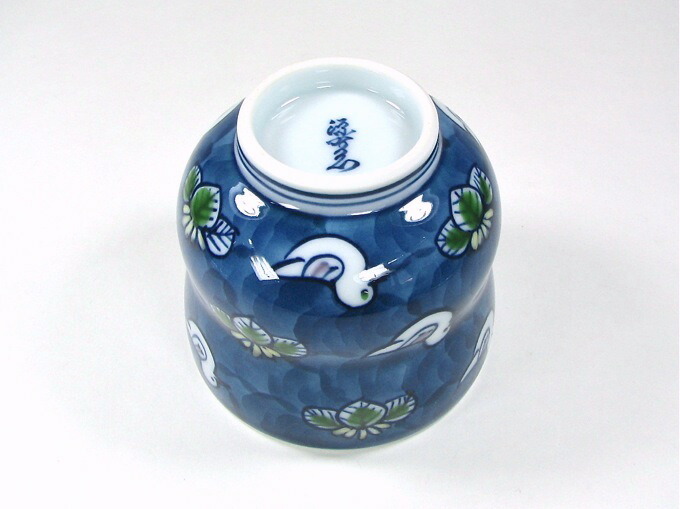 箱付き 源右衛門窯 陶額 染錦雪椿図 箱付き 源右衛門窯 陶額 染錦雪椿図