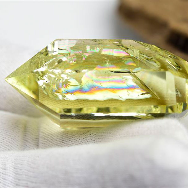 楽天市場】虹入り シトリン ダブルポイント 両剣黄水晶□ブラジル産