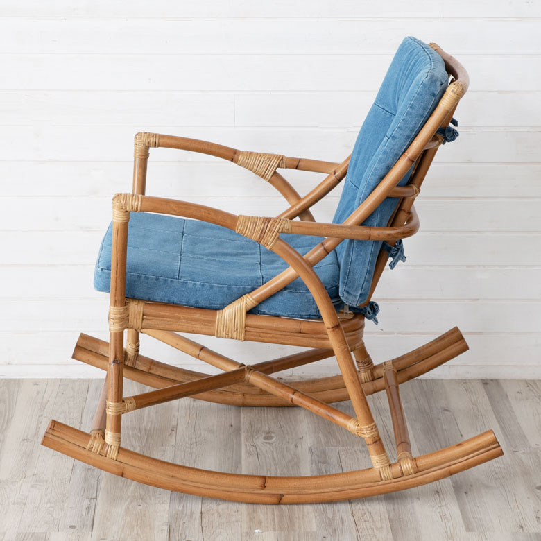 楽天市場】ロッキングチェア 肘付き 木製 ラタン デニムクッション付き