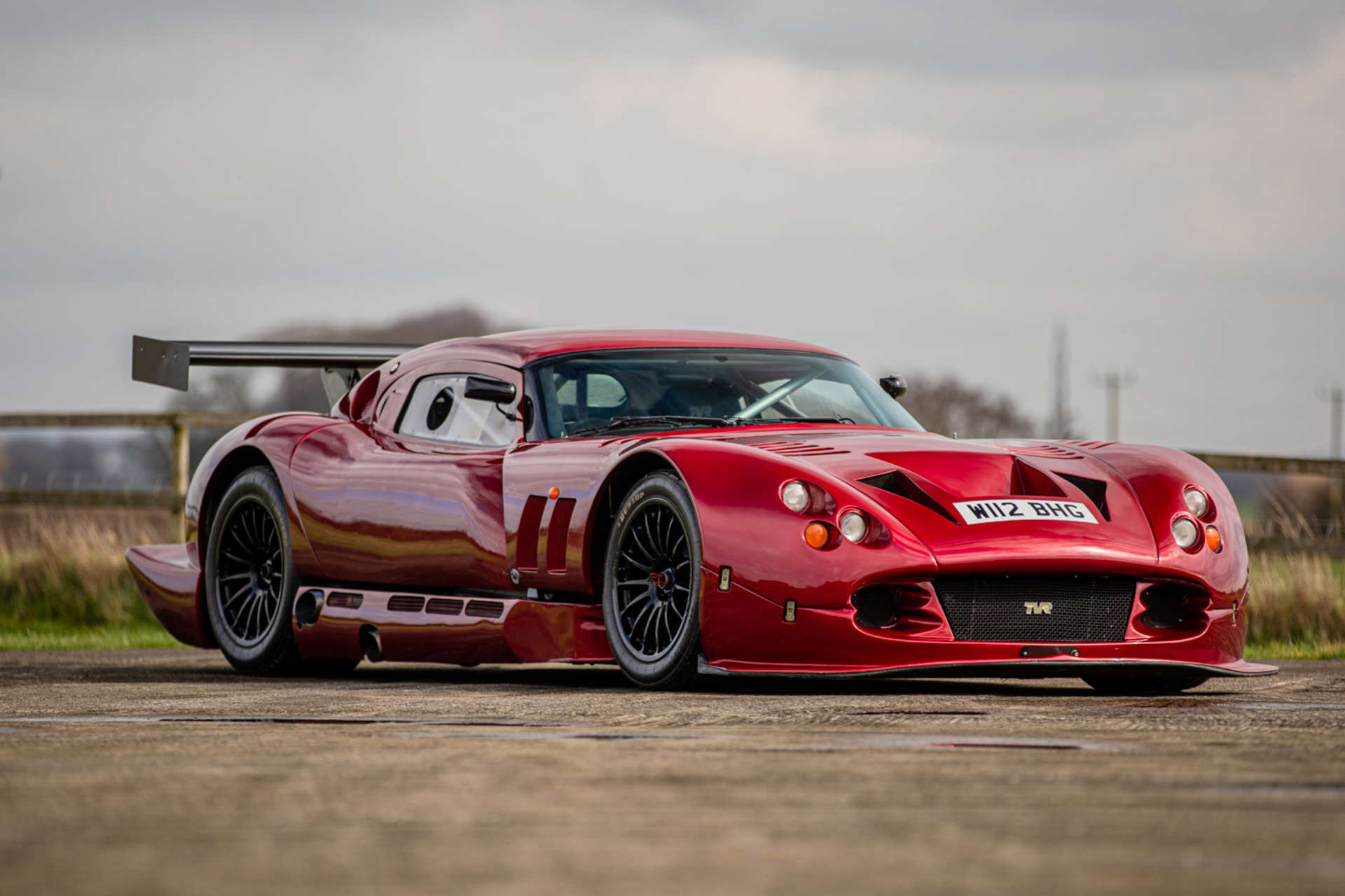 2000 TVR サーベラ スピード 12 | Uncrate