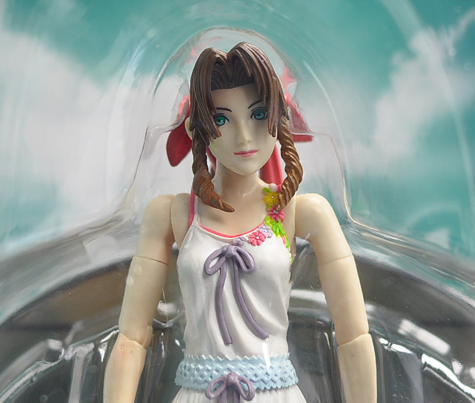 クライシス コア -ファイナルファンタジーVII- プレイアーツ エアリス