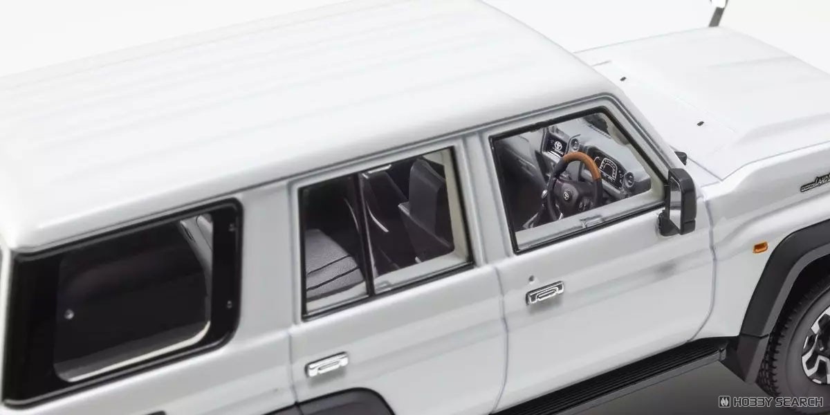 トヨタ ランドクルーザー 70 (スーパーホワイト II) (ミニカー