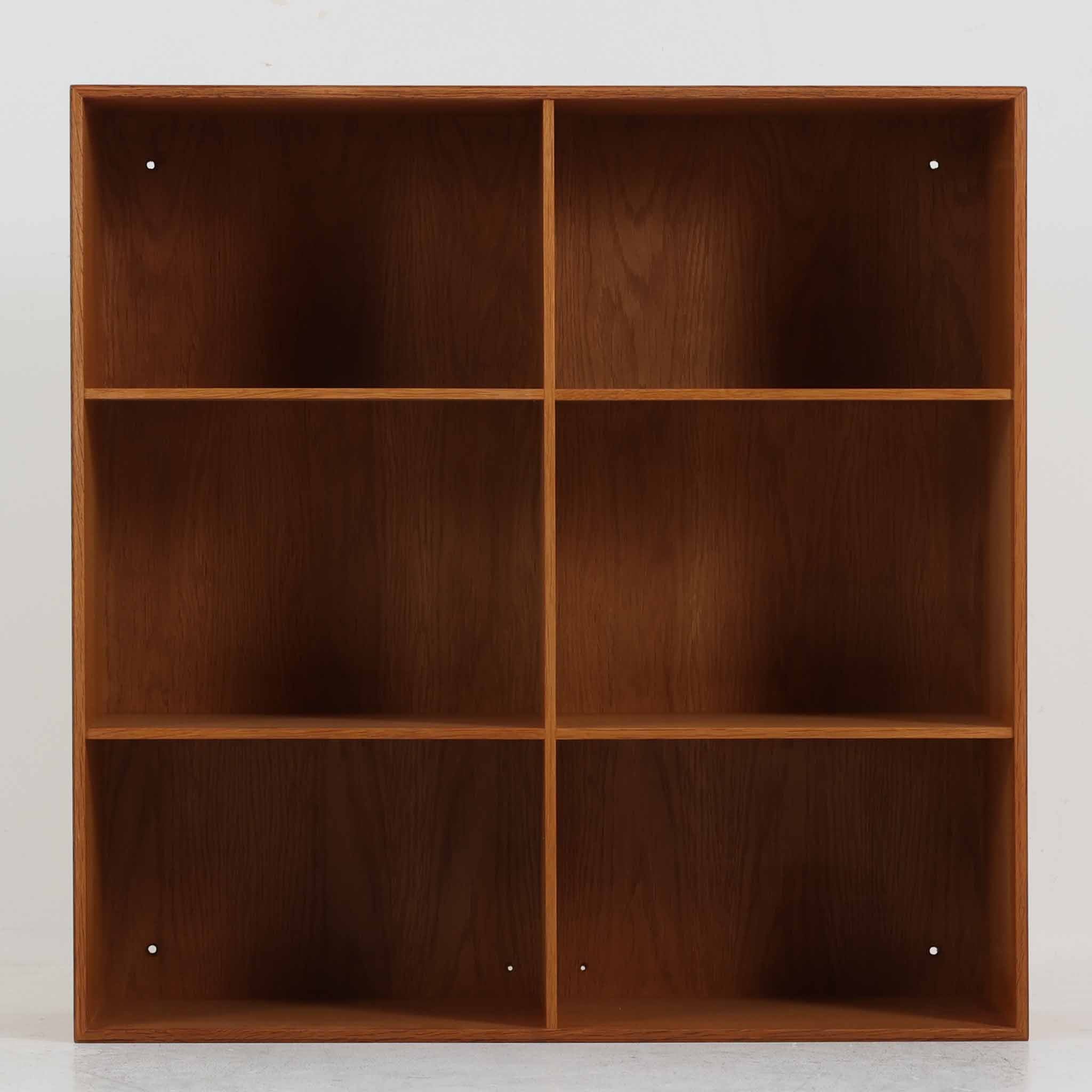 北欧ビンテージ家具ディスプレイシェルフ | スタイリッシュで使い勝手