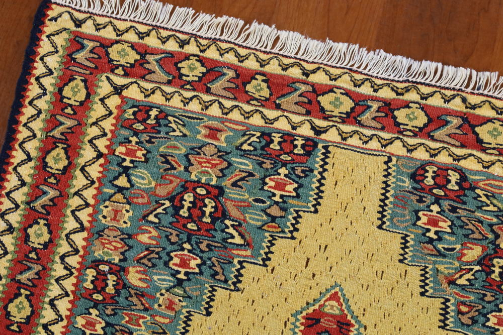 キリム玄関マット 黄色 108×82cm イラン・セネ（サナンダジ）産