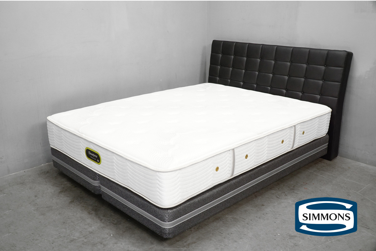 ローラアシュレイ ハート アイアン アイボリー ダブル ベッド フレーム