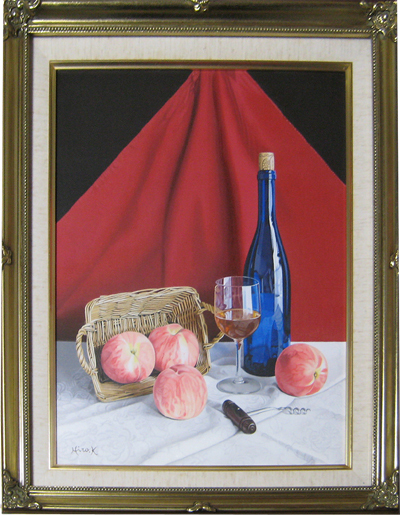 桃と青いワインボトル」 by Hiro.K｜Artmeter｜暮らしを彩るアートが