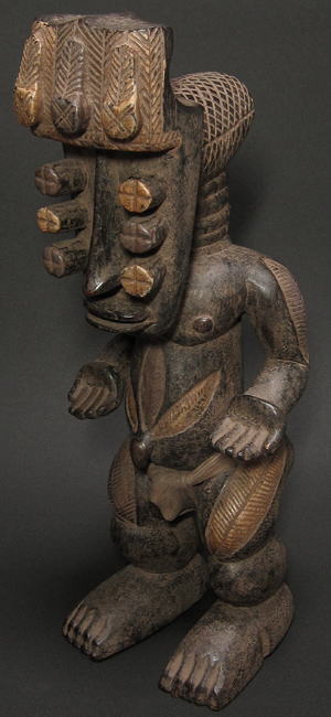 アフリカの木像3＜売切れ品展示室：アフリカ雑貨アザライ