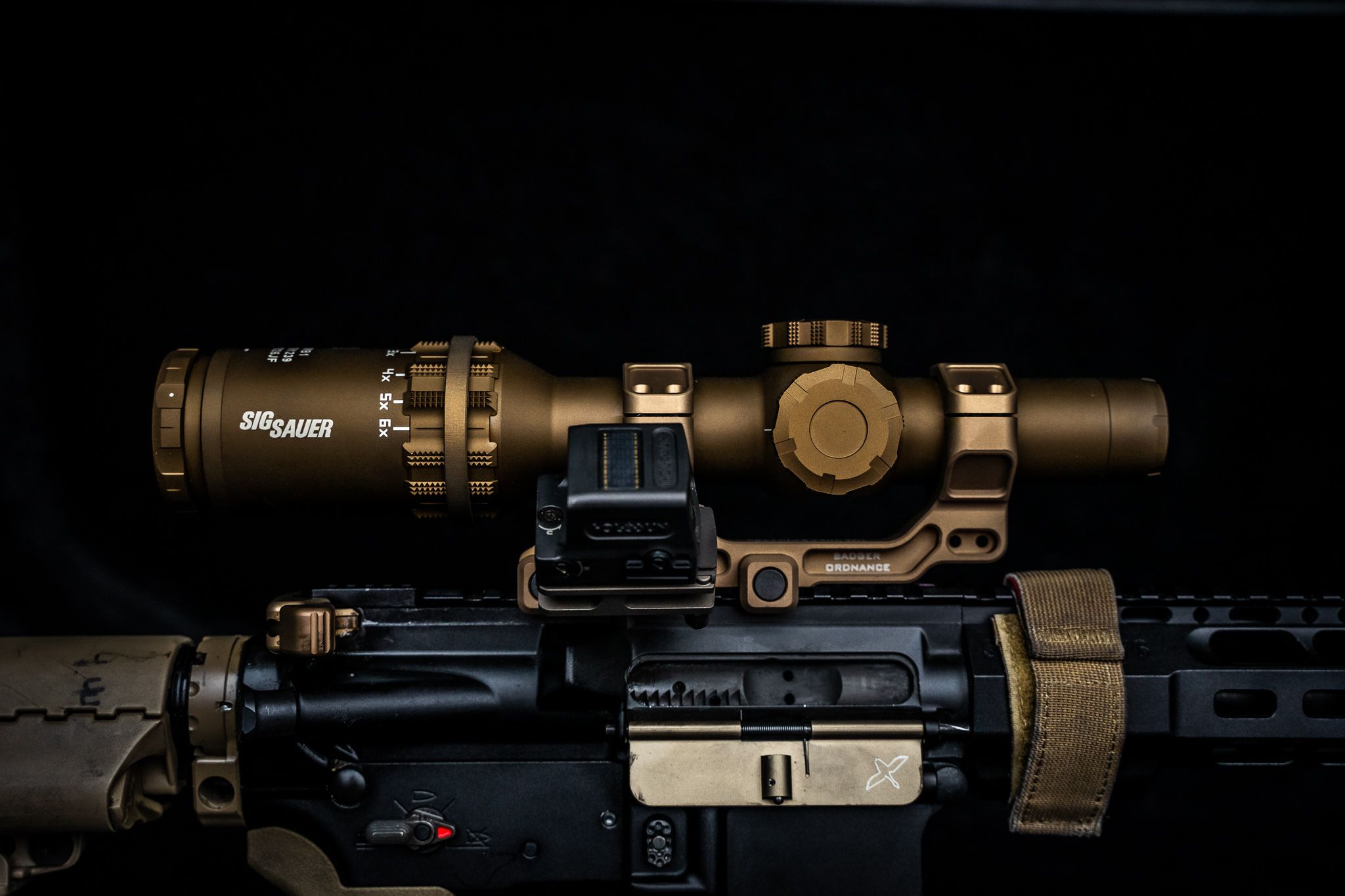 Sig Sauer TANGO6T 1-6X24 MM | 30mm Tube DWLR6 Reticle w/ Badger C1