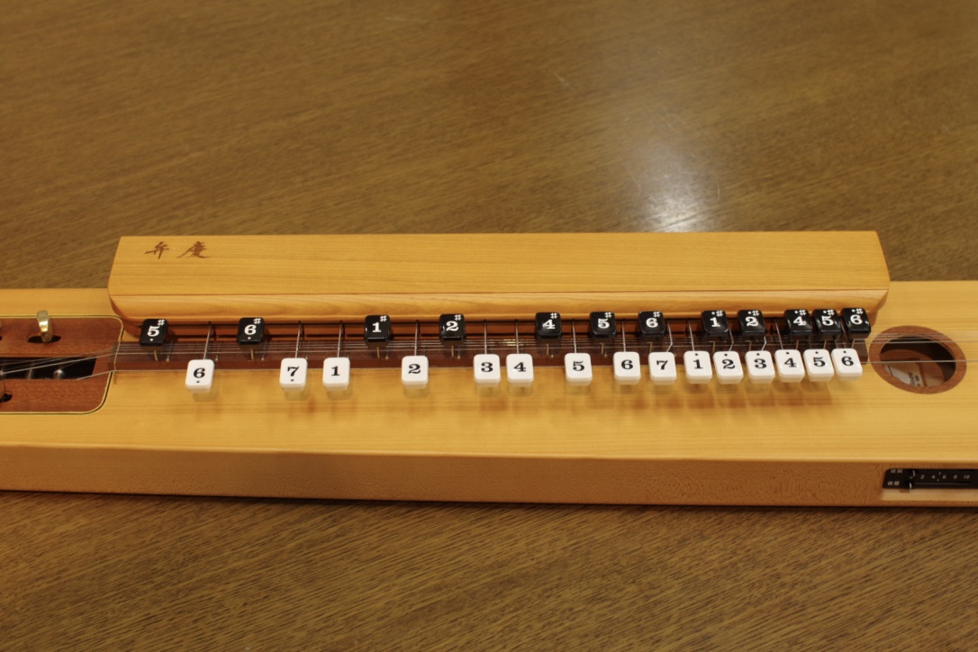 大正琴の販売～スズキ（SUZUKI）【ガッキコム】