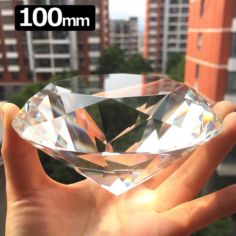 クリスタルダイヤモンドカット ガラスディスプレイ（100mm）: 収納