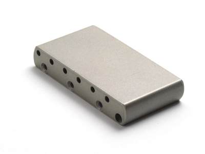 スチールトレモロブロック 10.8mmピッチ用通販｜ギターワークス