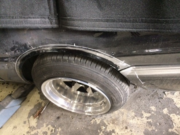 AE86オーバーフェンダー取り付け｜｜ランドクルーザー（ランクル