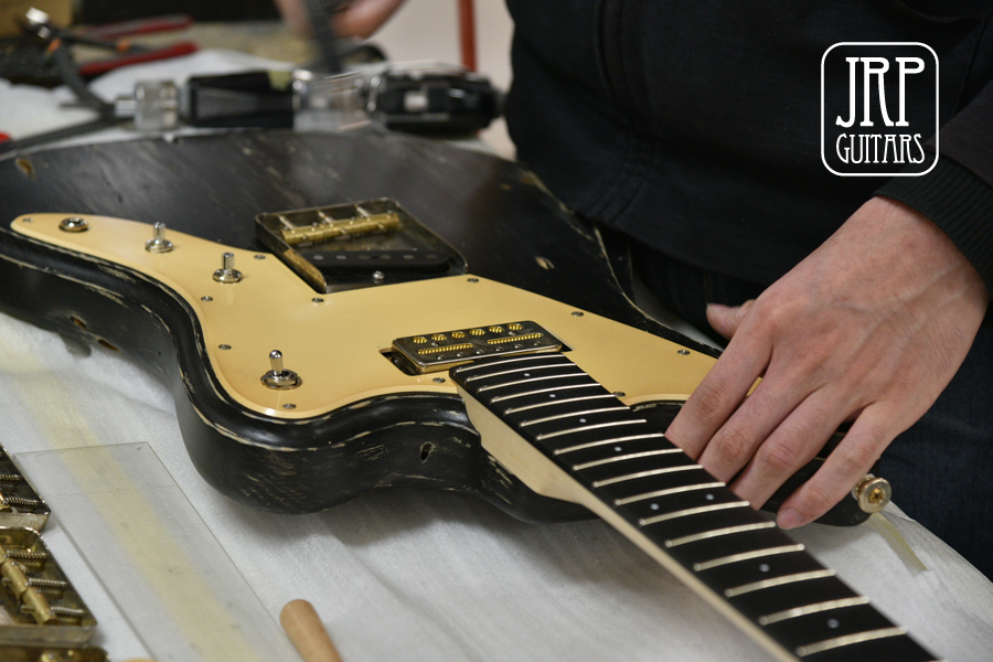 アンコール製作】アカマツギター“SB-ZERO”少数のみ順次完成いたします