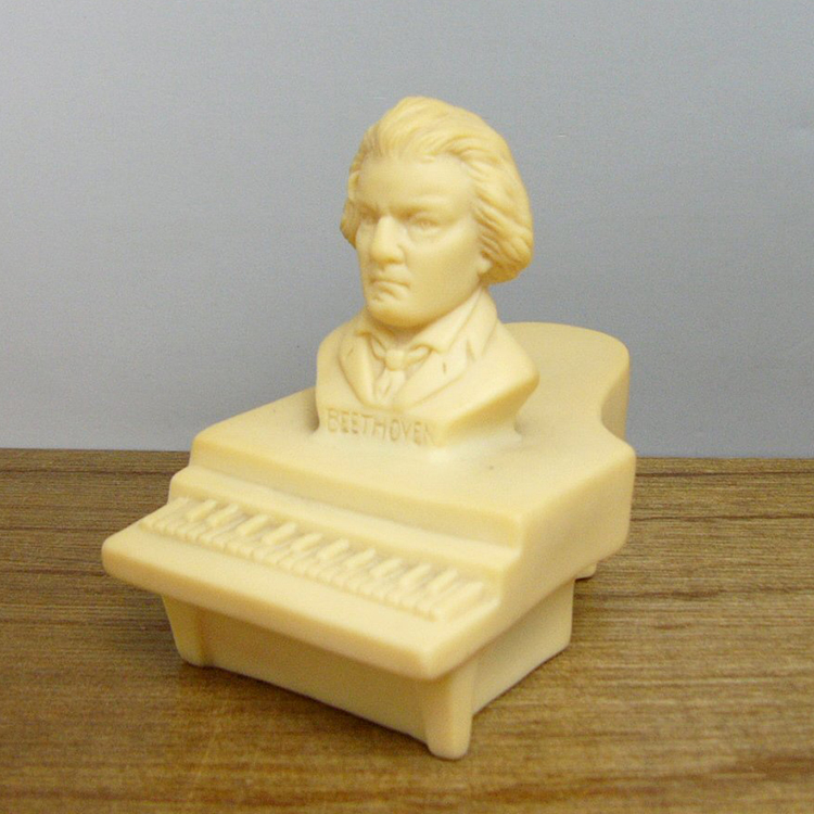 ハンガーフォード☆シュローダー ピアノ☆DEALERSHIP