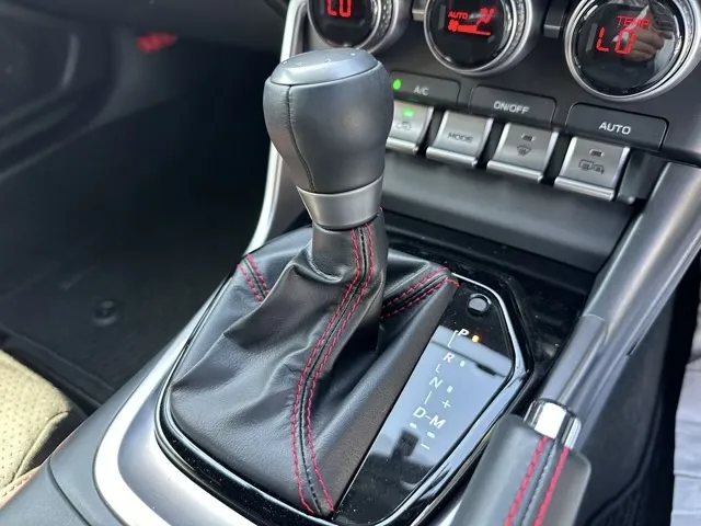 GR86の共同開発車 スバル BRZ S AT トヨタ ディーラ-試乗車は静岡県