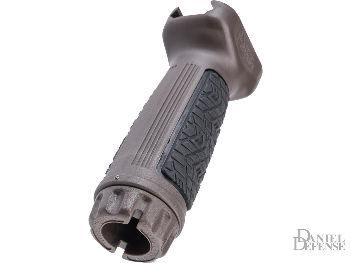 Daniel Defense Picatinny Vertical Foregrip (Color: Mil Spec+ Brown