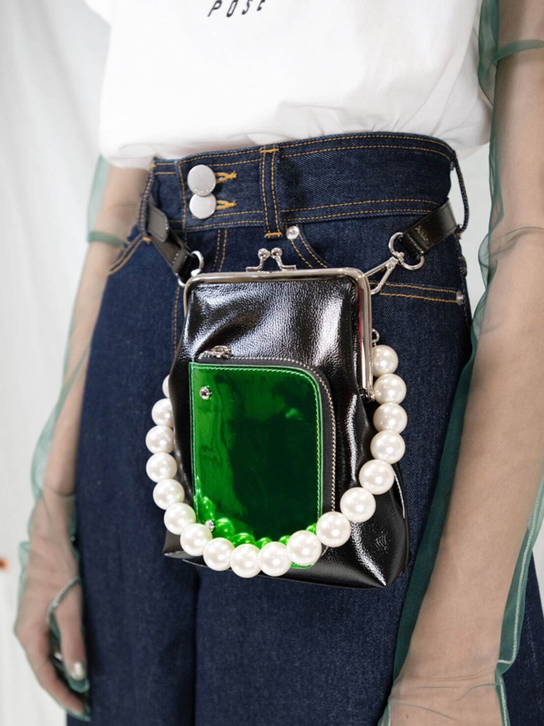 パメオポーズ“パールハンドル”の花柄バッグ、キャンディ風ビッグリング