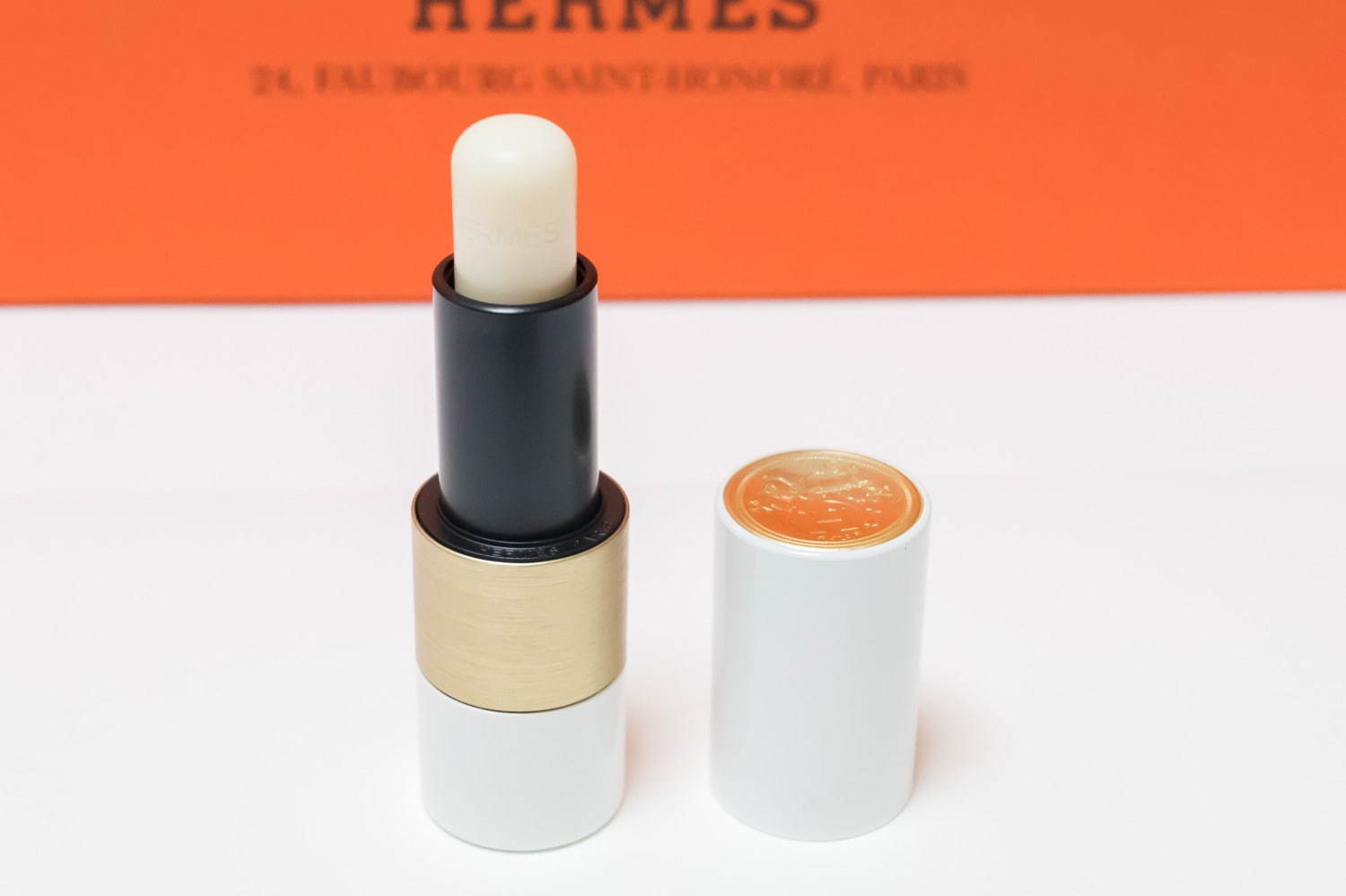 エルメス初のリップ〈ルージュ・エルメス〉特集、“バッグ＆オレンジ