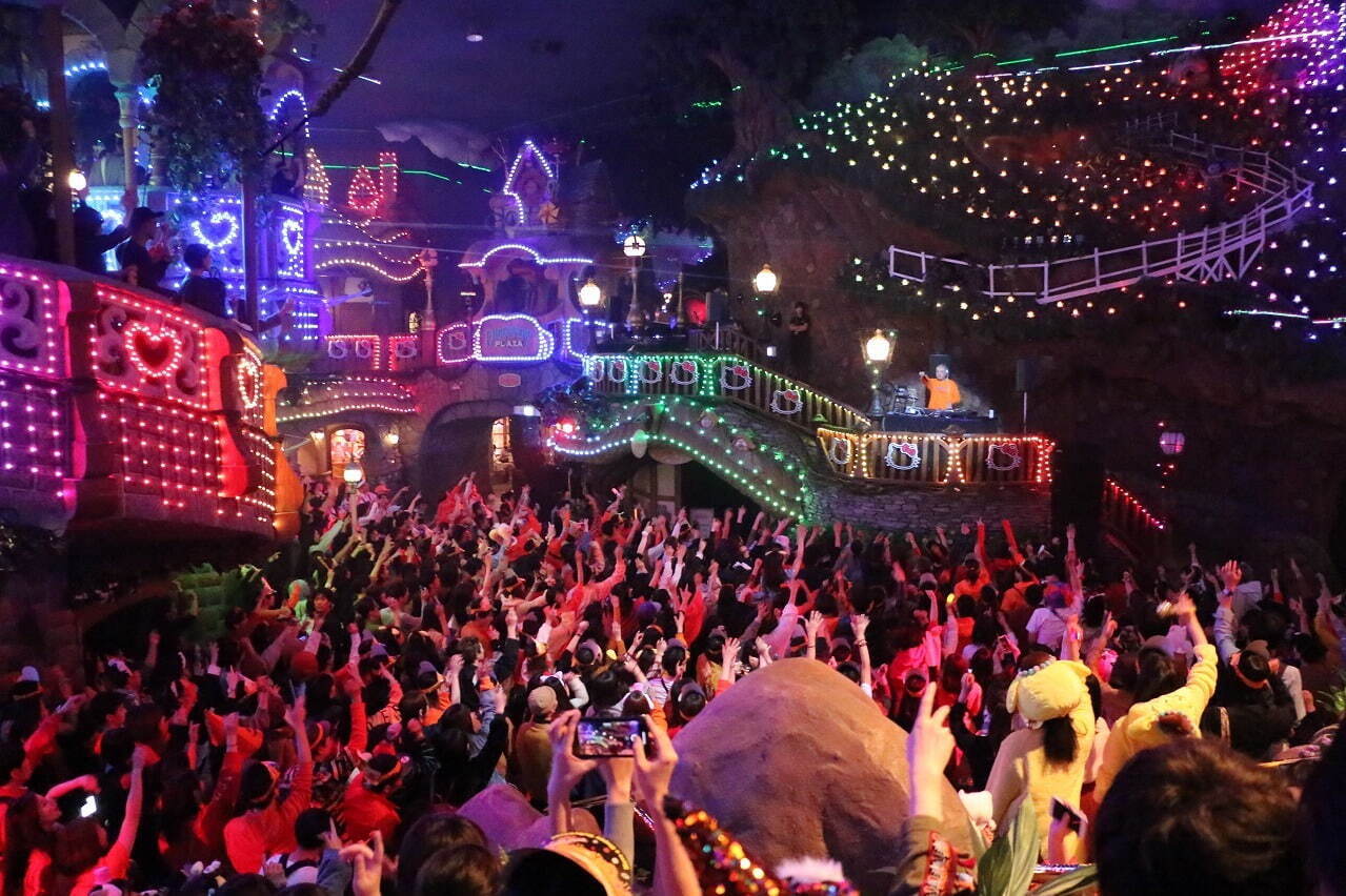 サンリオピューロランド“一夜限り”オールナイトハロウィン、DJ クロミ