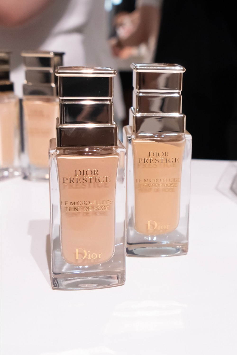 ディオール プレステージ“ローズ生まれ”のスキンケア ファンデーション