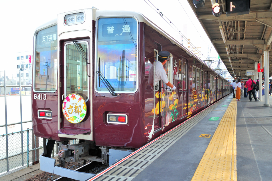 Kano鉄道局 阪急8300系