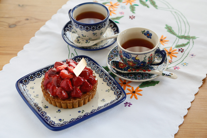 デザートプレート20cm×20cmポーリッシュポタリー(ポーランド食器)