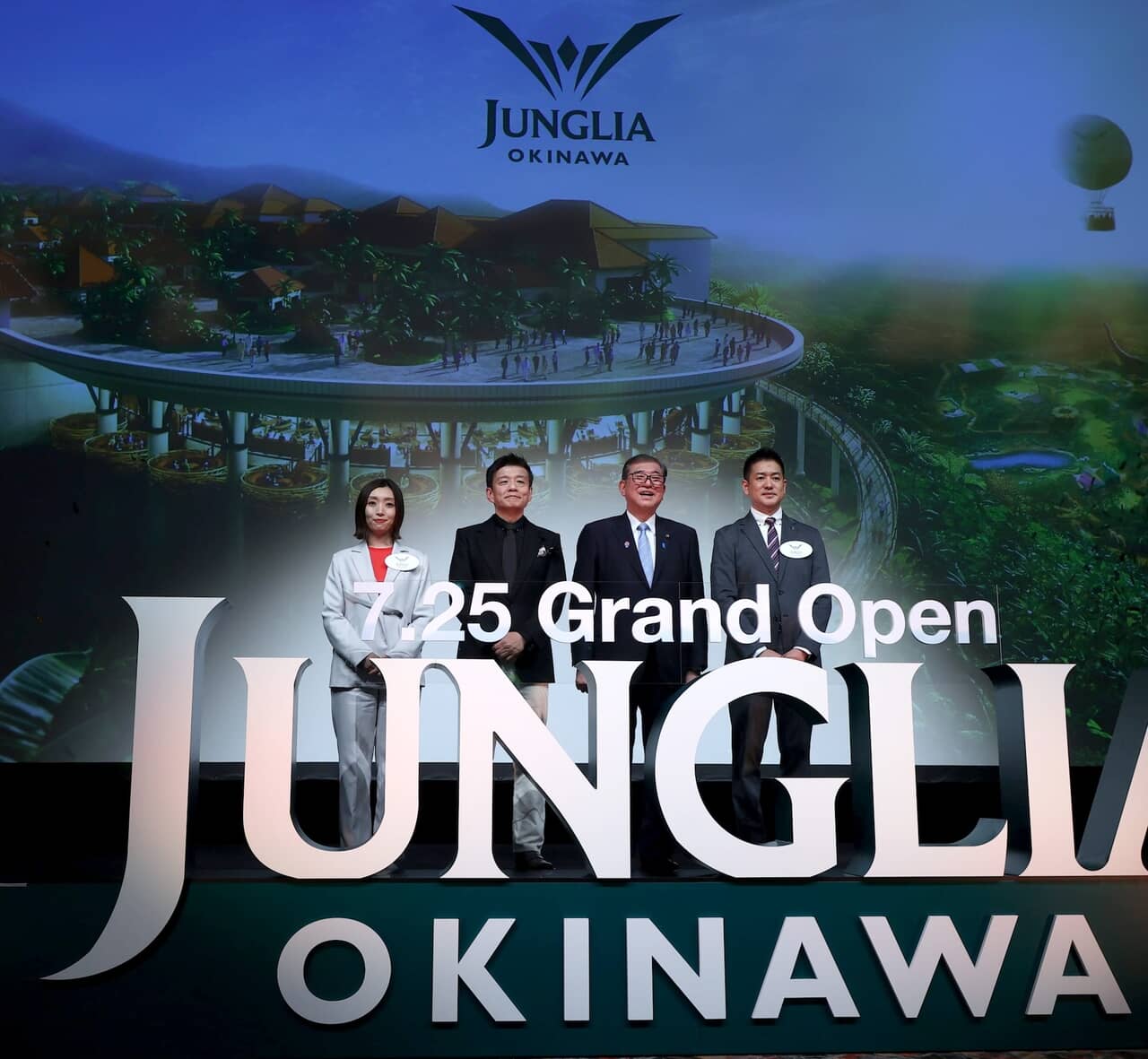 E-girls 藤井夏恋 ＆ ERIE 直筆サイン入り フリスビー セット