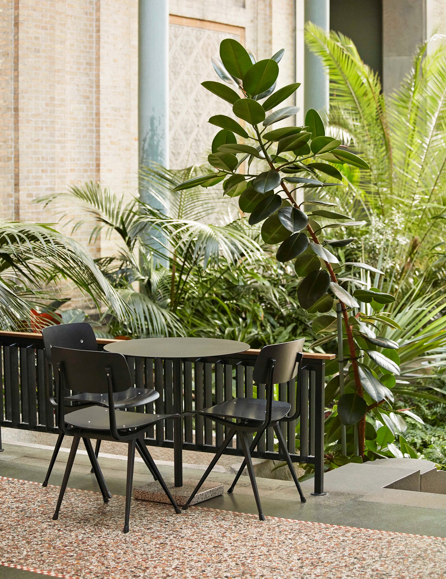 TERRAZZO TABLE ROUND - テーブル | 【公式】HAYオンラインストア