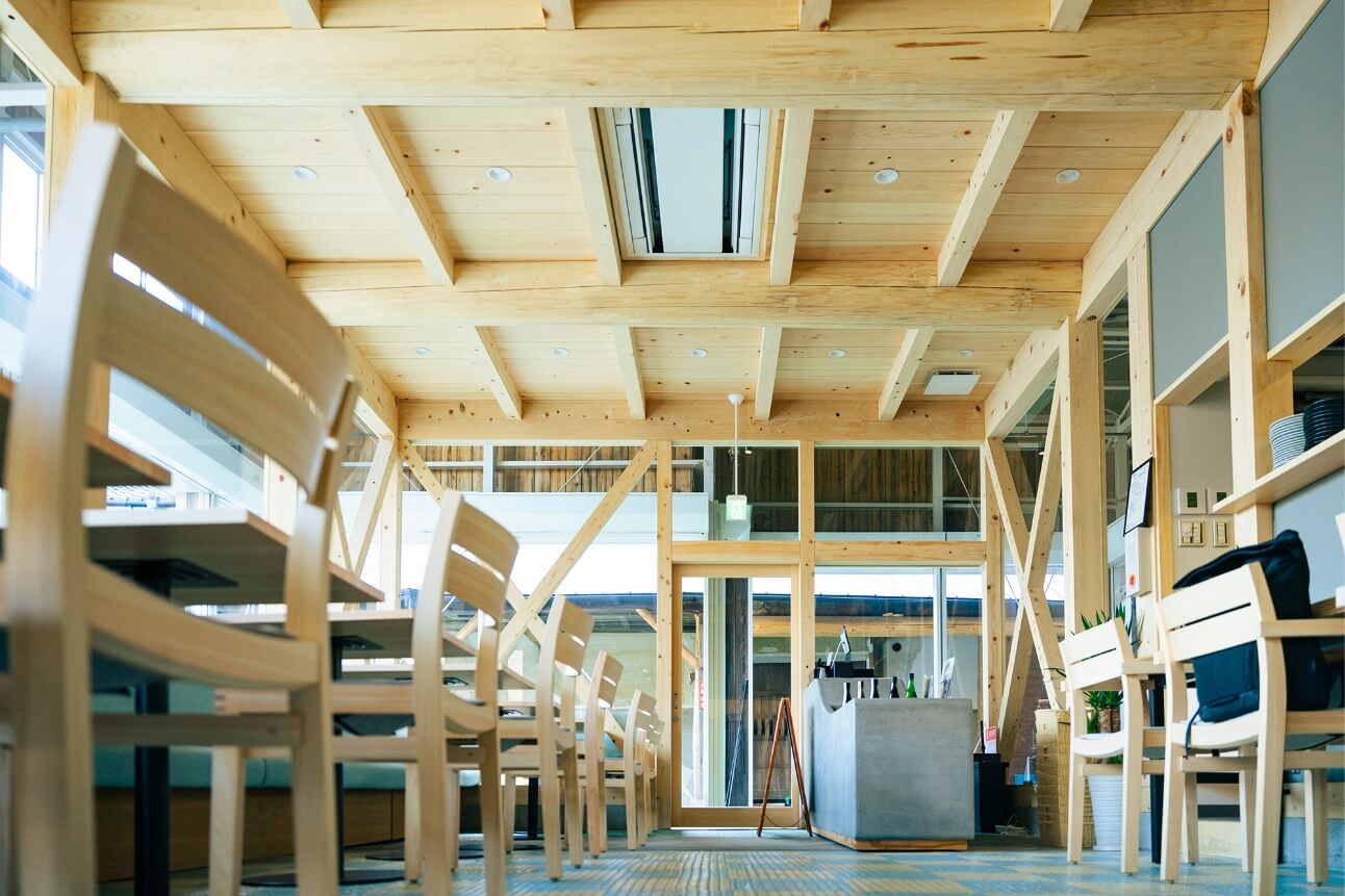 Sake Cafe にじみ （R7年12月末で閉店されました。R8年春頃に新