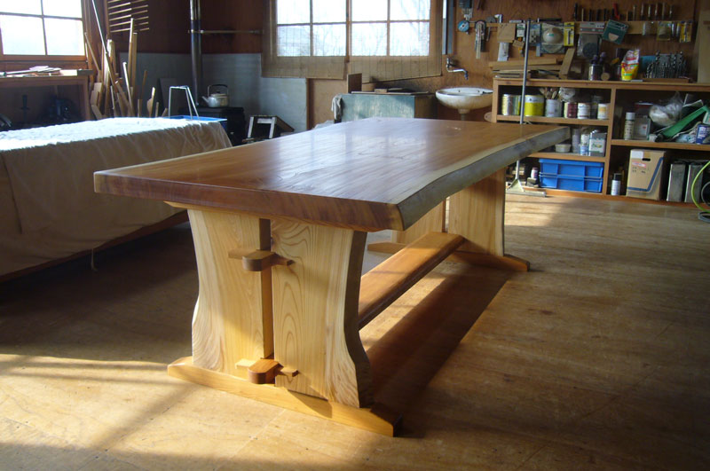 欅（ケヤキ）無垢一枚板 ダイニングテーブル：ダイニングテーブルや