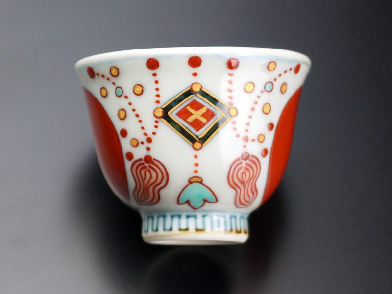 献上手古伊万里焼】ぐい呑み 染錦本金赤玉瓔珞紋 - JTOPIA